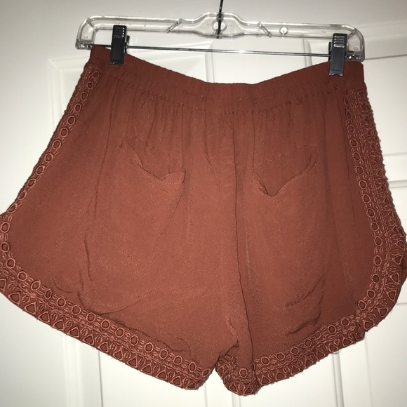 orange shorts - Picture 4 of 4